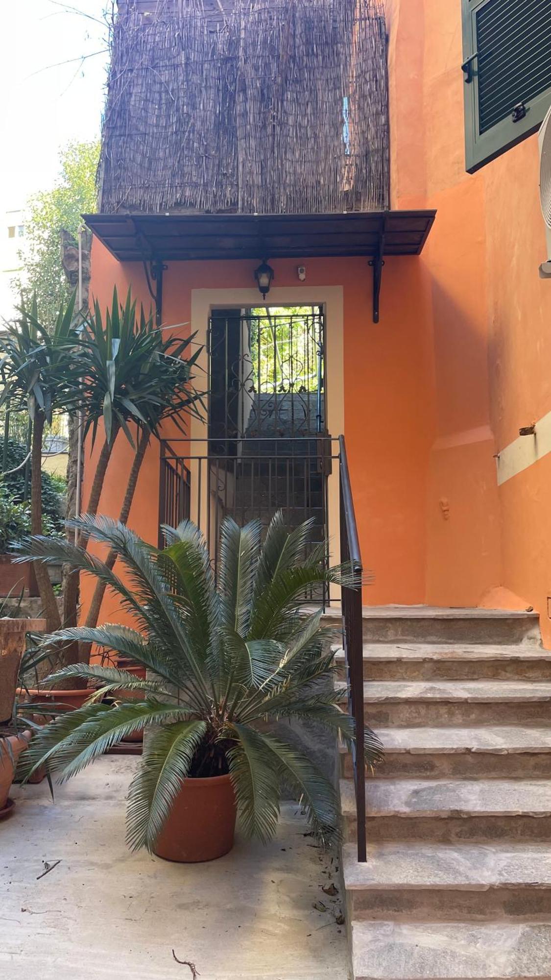 House Near Park And Sea Appartamento Genova